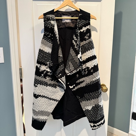 Anthropologie Guest Editor Vest - Picture 2 of 6